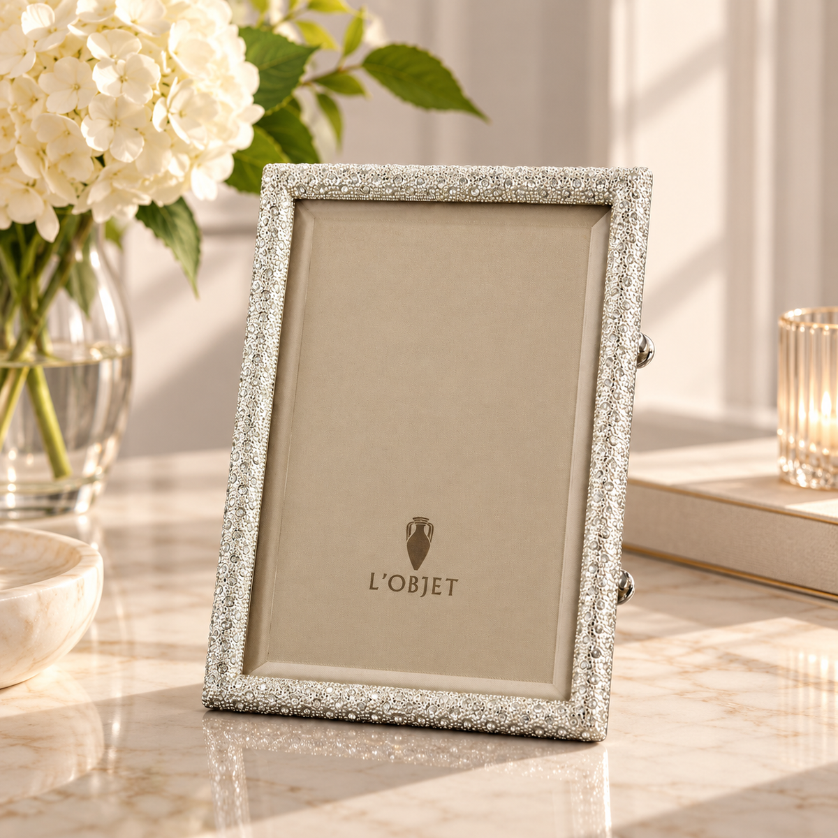 L'Objet Rectangular Pavé Frame