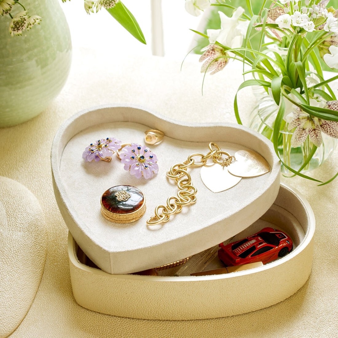 Aerin Shagreen Heart Jewelry Box Cream open
