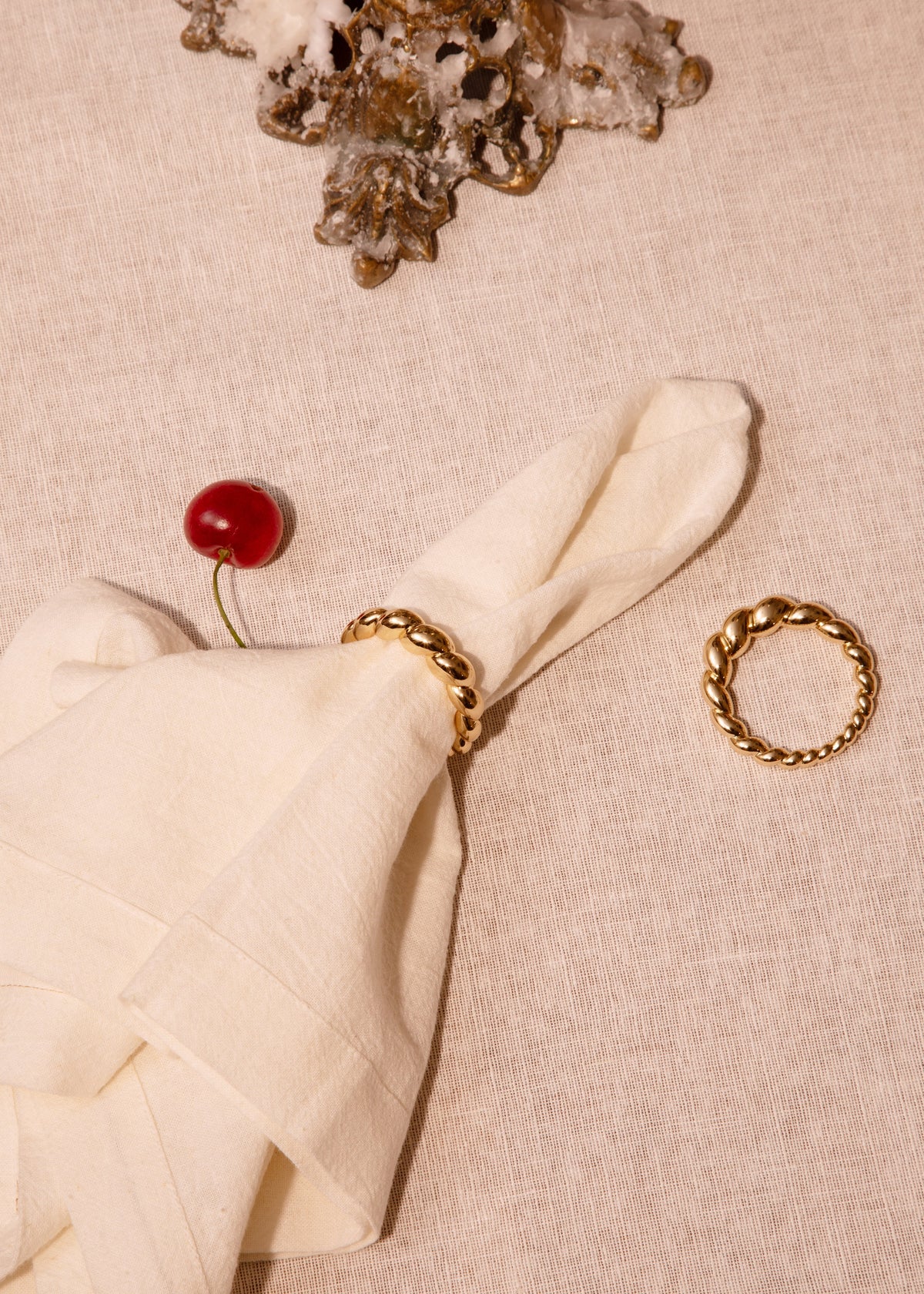 L'Objet Jessica McCormack Shell Napkin Rings, Set of 4