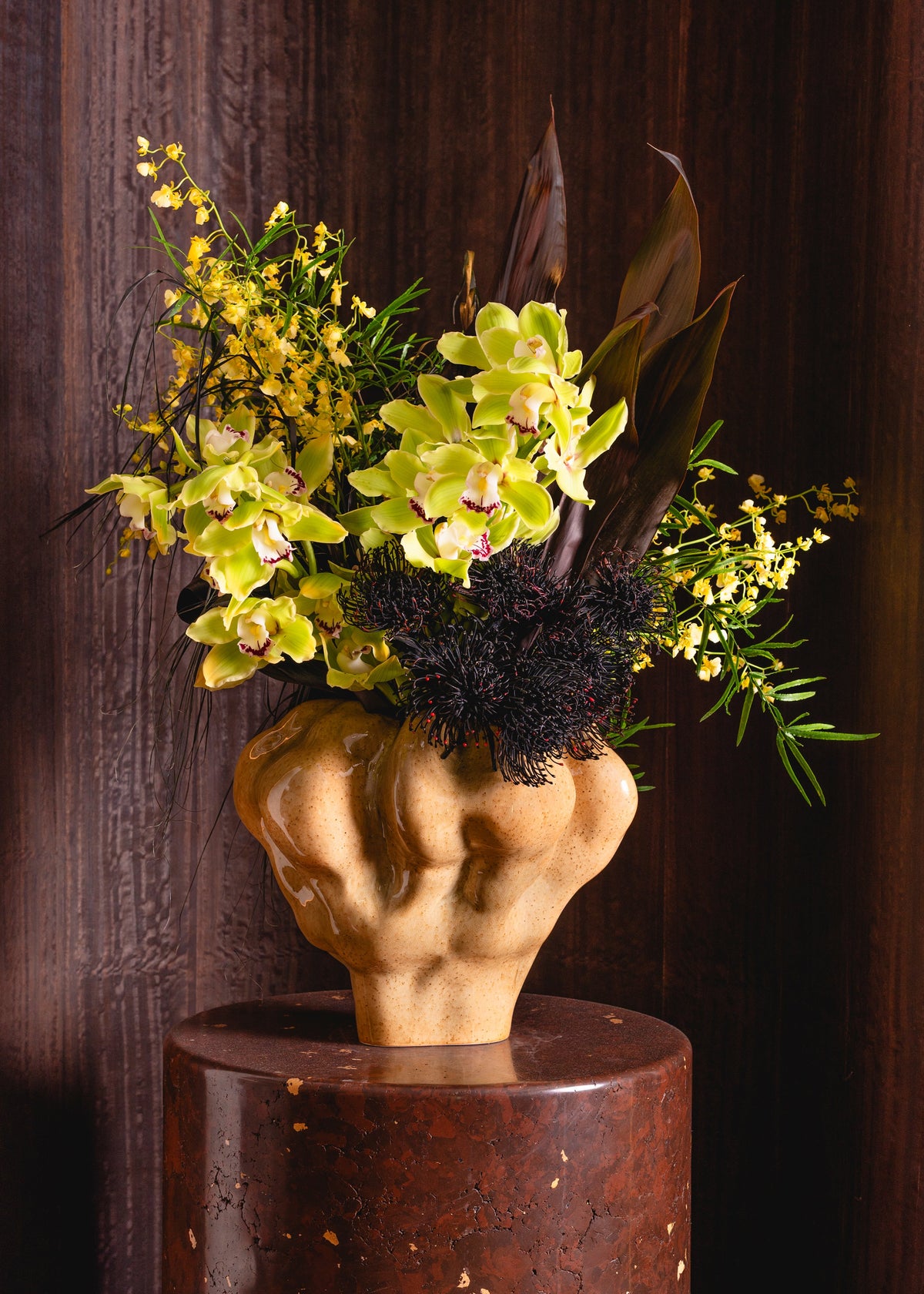 Timna Vase Green Extra-Short lifestyle shot