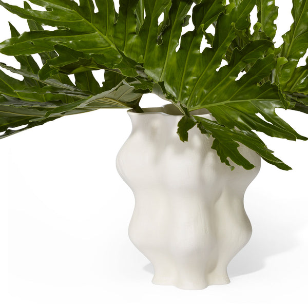 AERIN Corvo Large Vase AERIN Corvo Large Vase