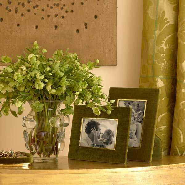 AERIN Valentina Velvet Frame AERIN Valentina Velvet Frame