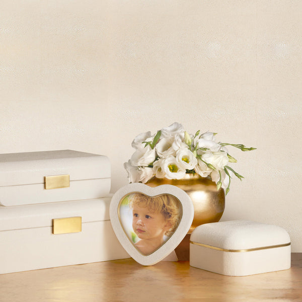 AERIN Shagreen Heart Frame AERIN Shagreen Heart Frame