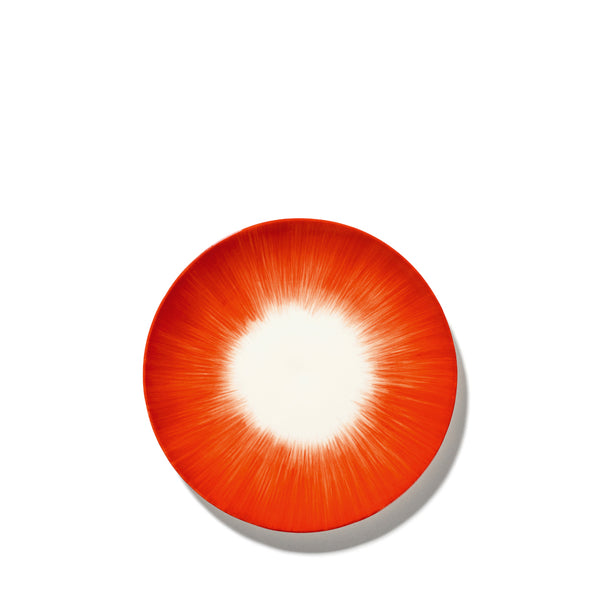 SERAX Ann Demeulemeester Plate DÉ Red Set Of 2 SERAX Ann Demeulemeester Plate DÉ Red Set Of 2