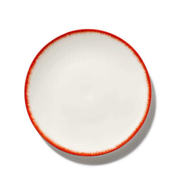 SERAX Ann Demeulemeester Plate DÉ Red Rim Set Of 2 SERAX Ann Demeulemeester Plate DÉ Red Rim Set Of 2