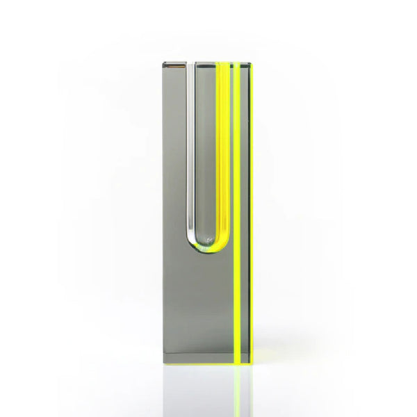 ALEXANDRA VON FURSTENBERG Eclipse Vase - Limited Edition ALEXANDRA VON FURSTENBERG Eclipse Vase - Limited Edition