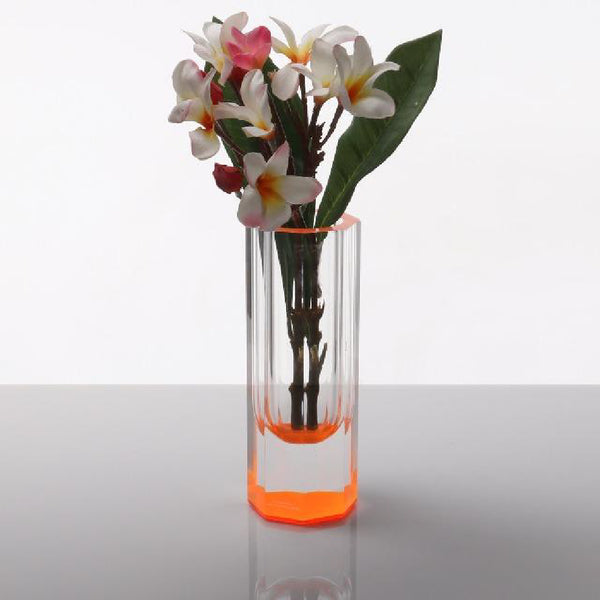 ALEXANDRA VON FURSTENBERG Bolt Vase ALEXANDRA VON FURSTENBERG Bolt Vase