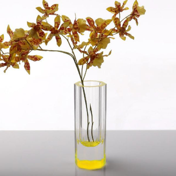 ALEXANDRA VON FURSTENBERG Bolt Vase ALEXANDRA VON FURSTENBERG Bolt Vase