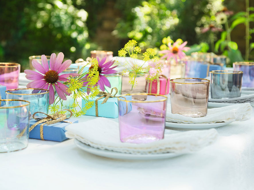 Spring Home Decor: 6 Home Decor Items That Will Spruce Up Your Home This Spring