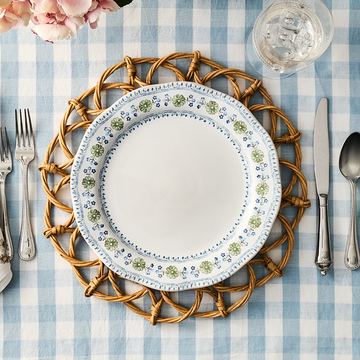 Villa Seville Dinner Plate, Chambray, studio shot