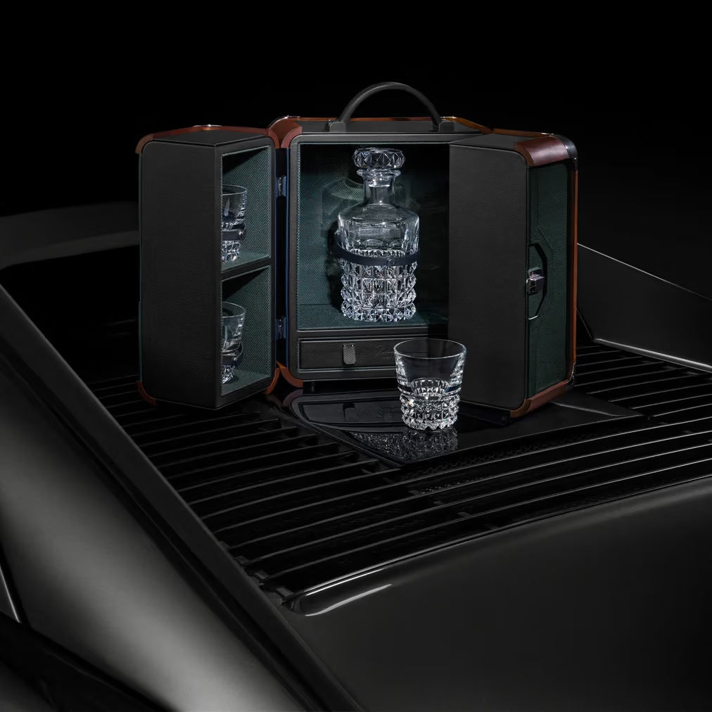 Baccarat Octogone Trunk Louxor