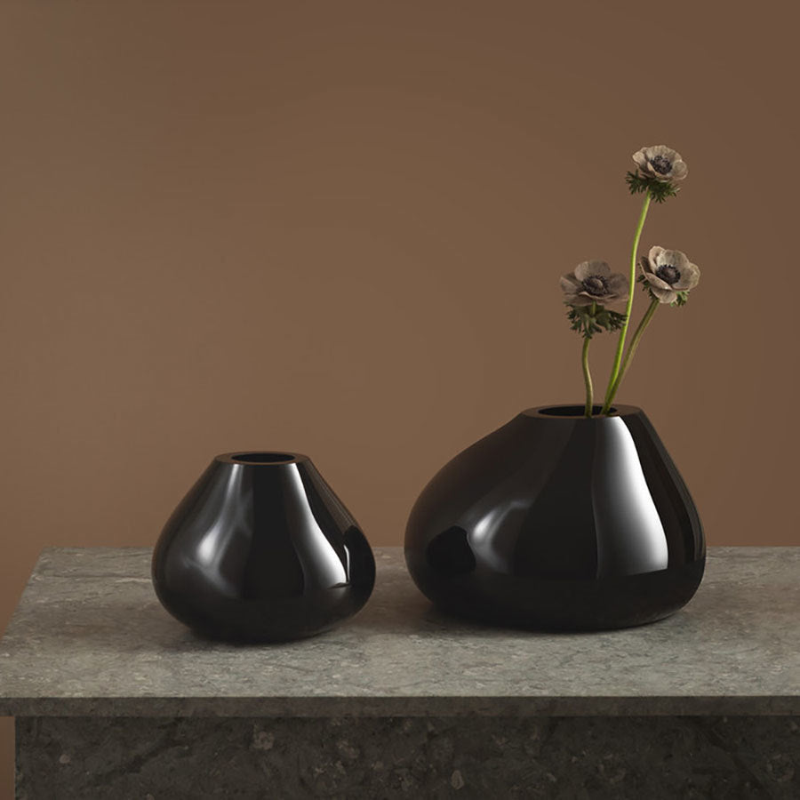 Orrefors Ebon Vase Black Medium