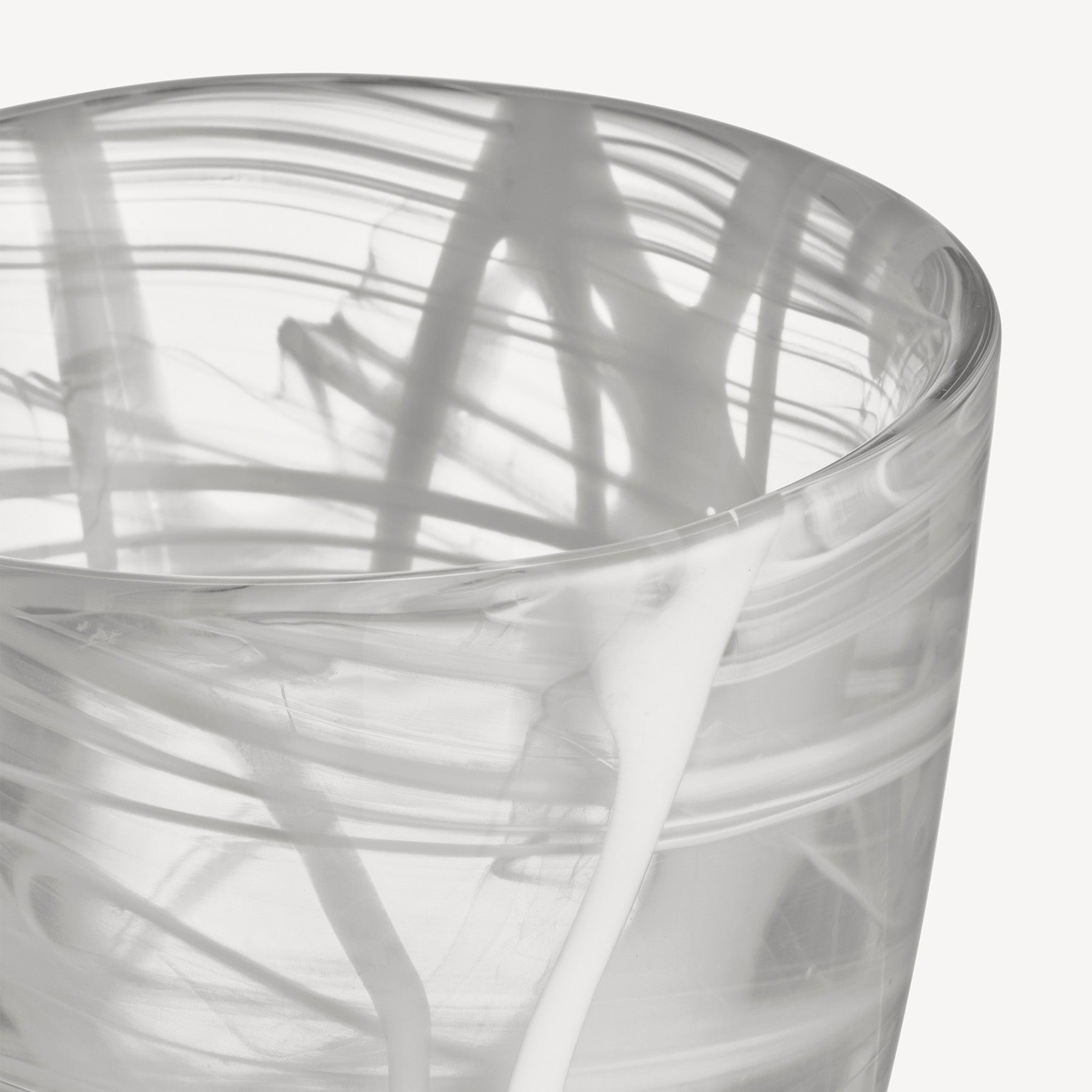 Contrast Vase - White - 2
