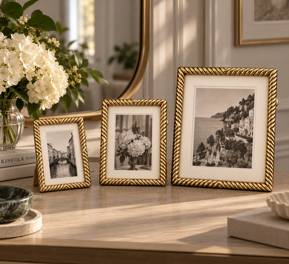 L'Objet Deco Twist Frame Gold