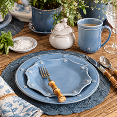 Juliska Berry & Thread 16-Piece Place Setting Chambray
