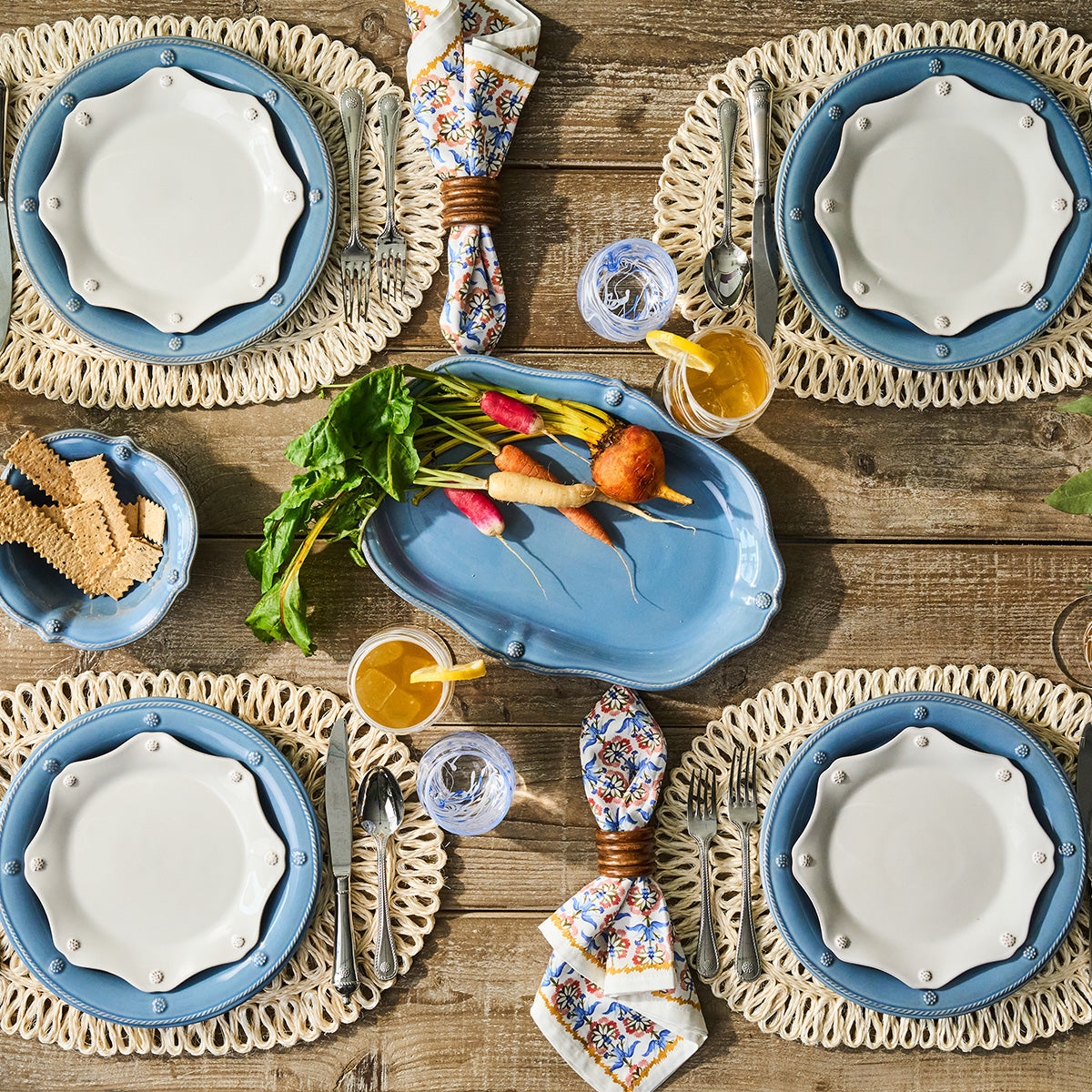 Juliska Berry & Thread 16-Piece Place Setting Chambray