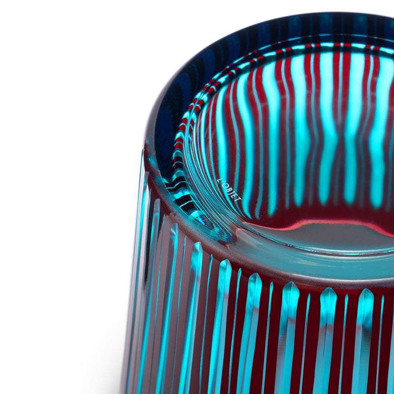 L'Objet Prism Ice Bucket + Tongs - Bordeaux detail