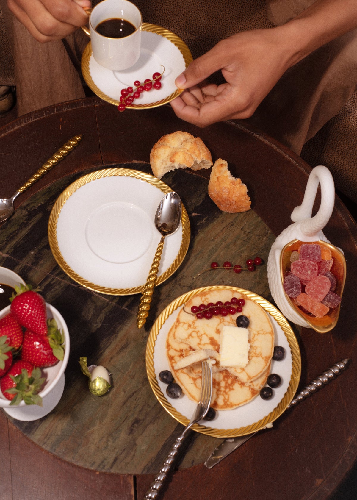 L'Objet Jessica McCormack Shell Flatware, 5-Piece Place Setting