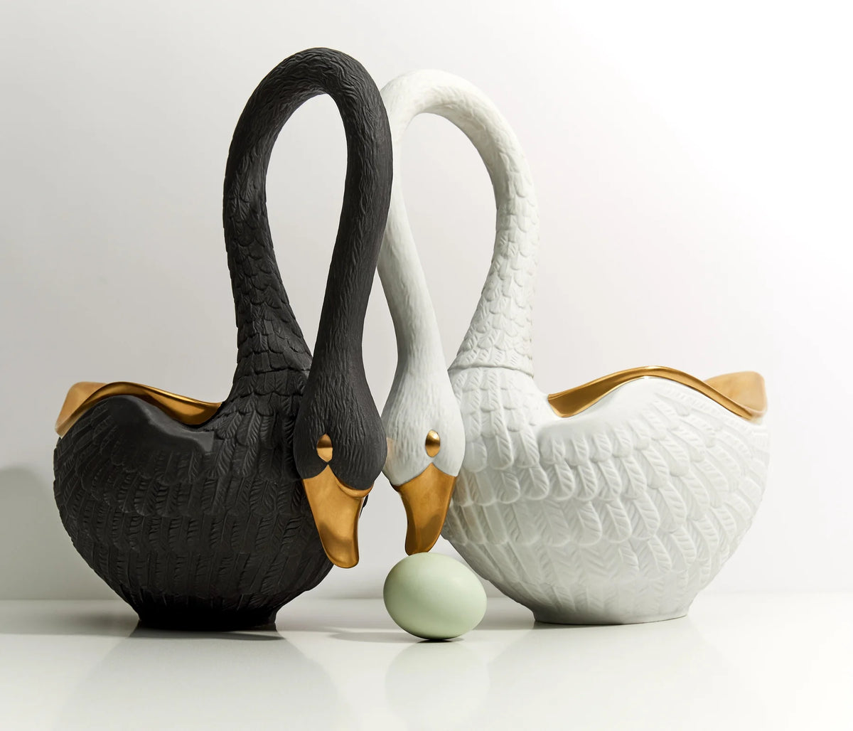 L'Objet Grand Swan Bowl