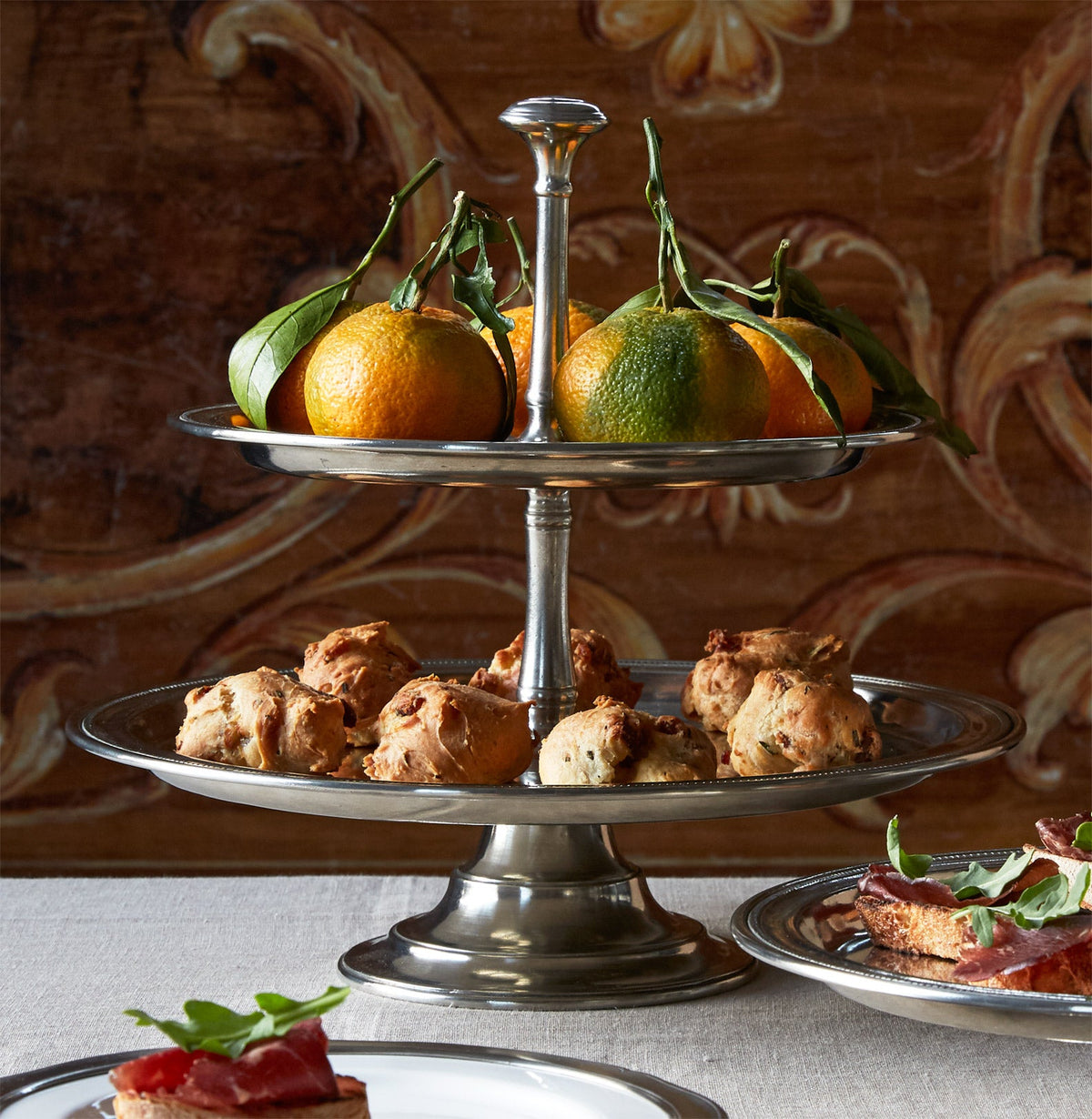 MATCH Toscana two-tier stand with pastries