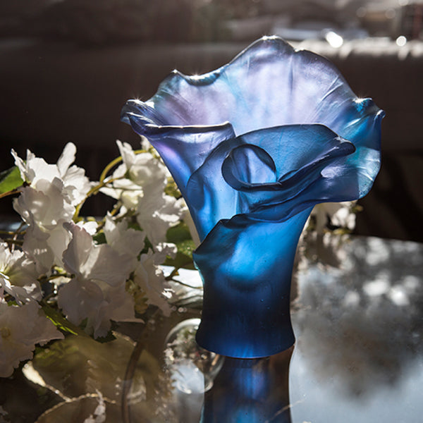 DAUM Blue Small Vase Arum Bleu Nuit