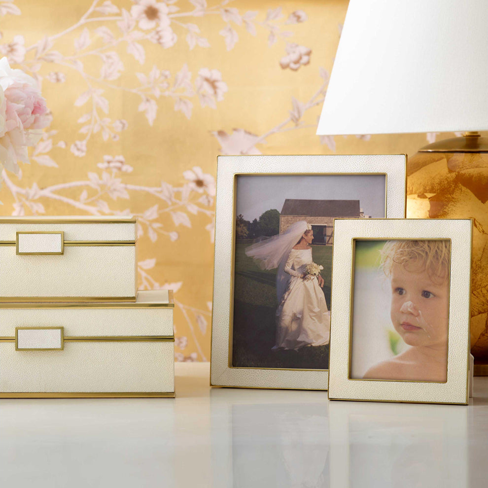 Classic Shagreen Frame - Cream