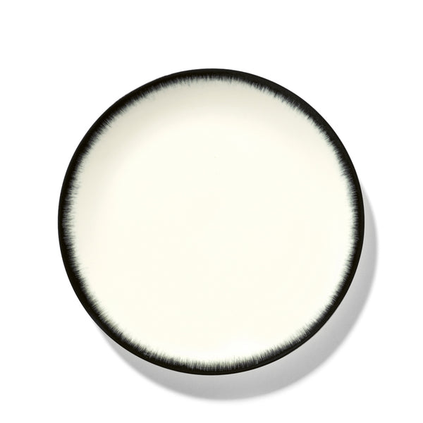 SERAX Ann Demeulemeester Plate DÉ Black Rim Set of 2