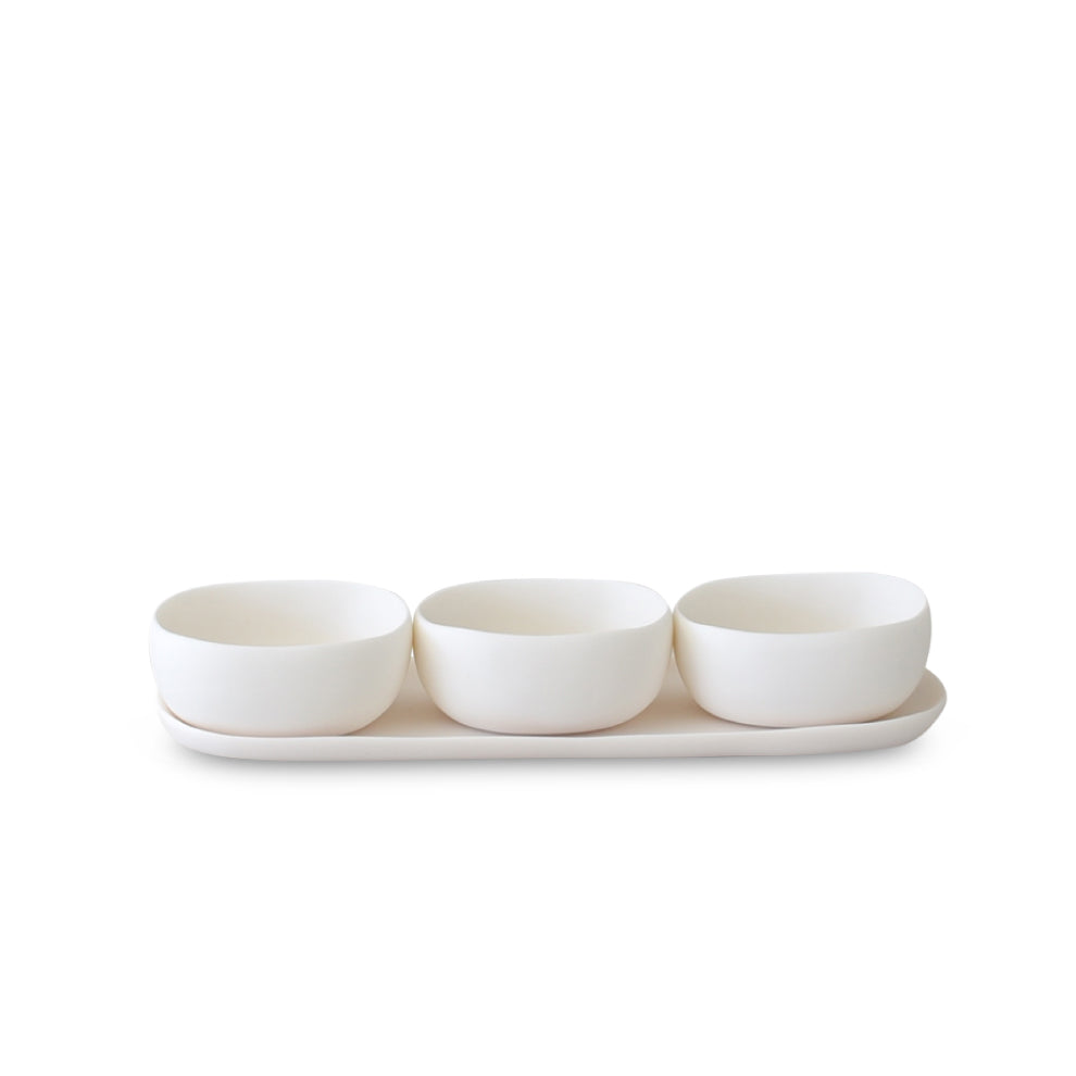 Trio of Bowls on Dish Set