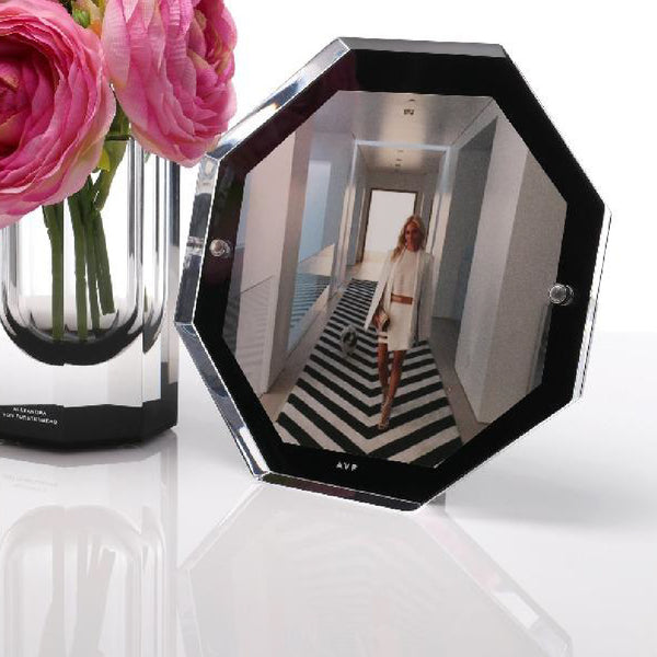 ALEXANDRA VON FURSTENBERG Bolt Snap Frame